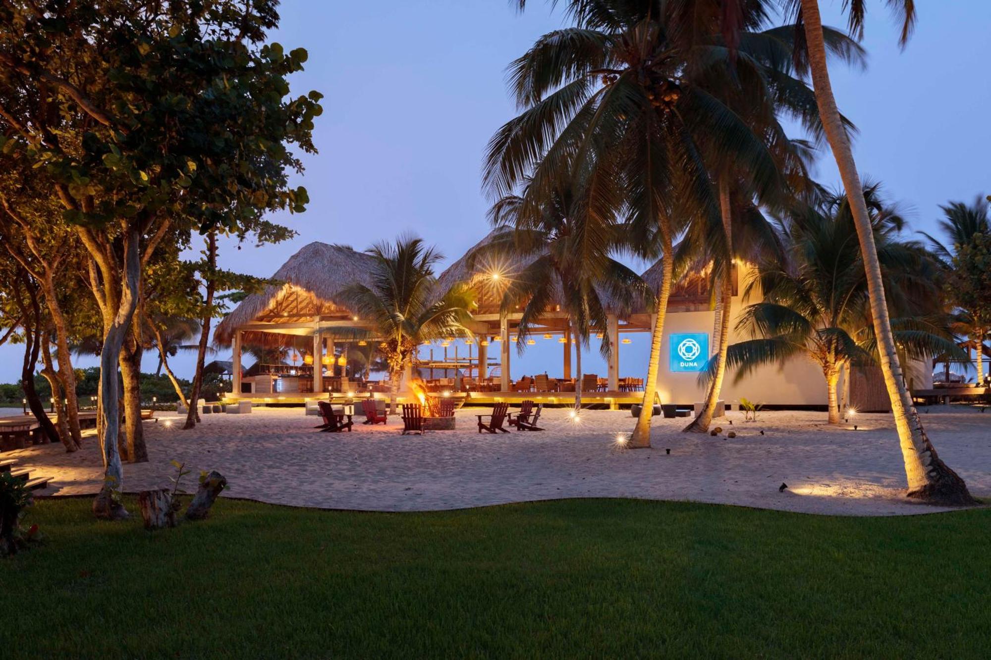 Indura Beach & Golf Resort Curio Collection By Hilton Тела Екстер'єр фото